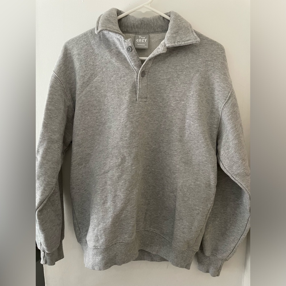 Aritzia Gray Sweatshirt
